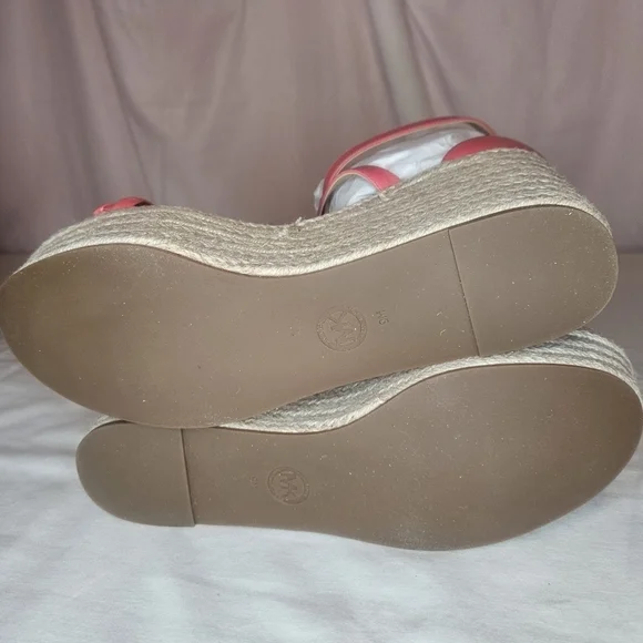MICHAEL Michael Kors Serena Wedge Espadrille Sandals Color Dahlia Retail $145 - Picture 12 of 15